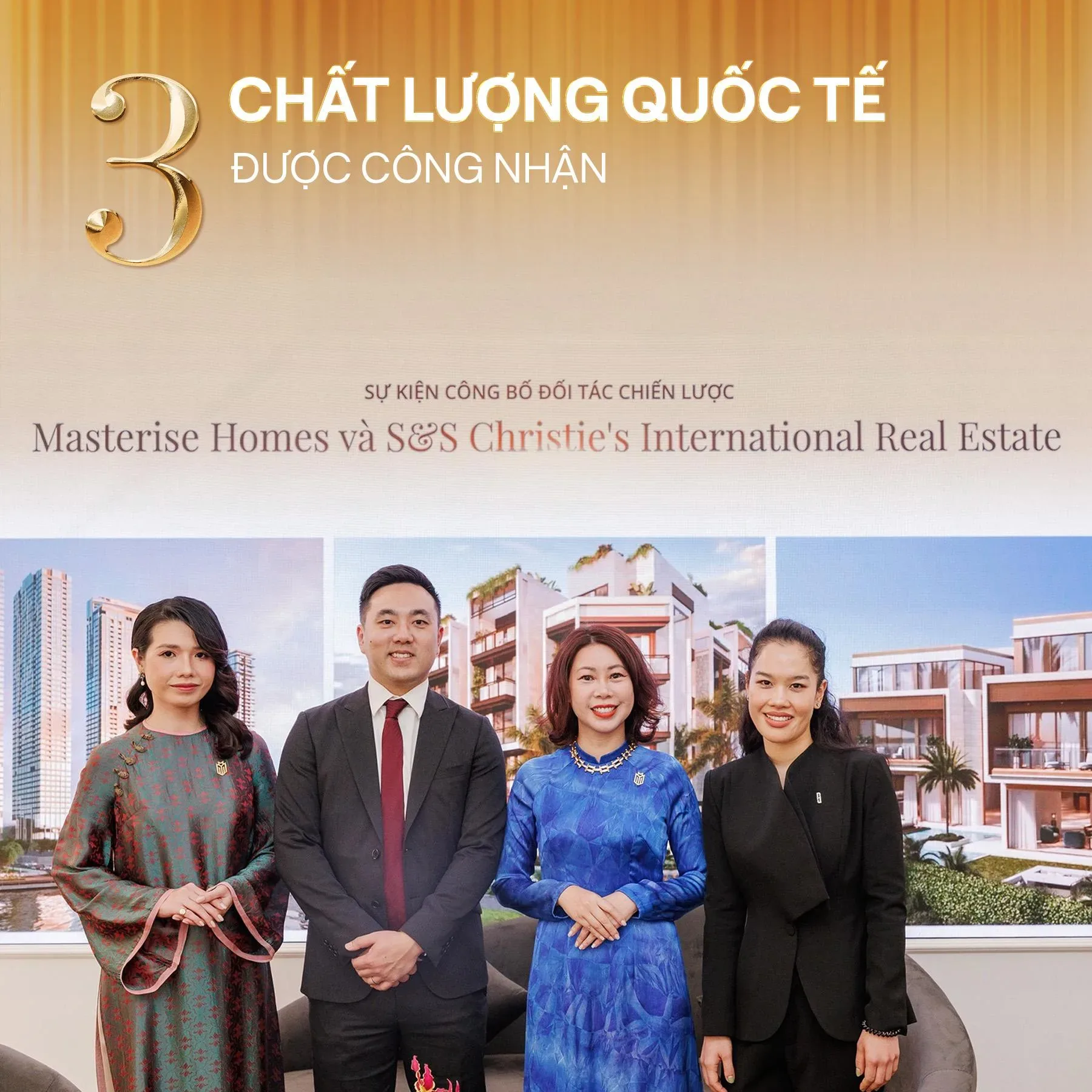 Khách hàng tham quan sa bàn Masterise Homes